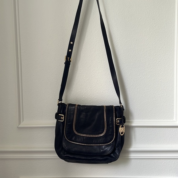 Michael Kors Women's Crossbody Dark Navy - Picture 3 of 4